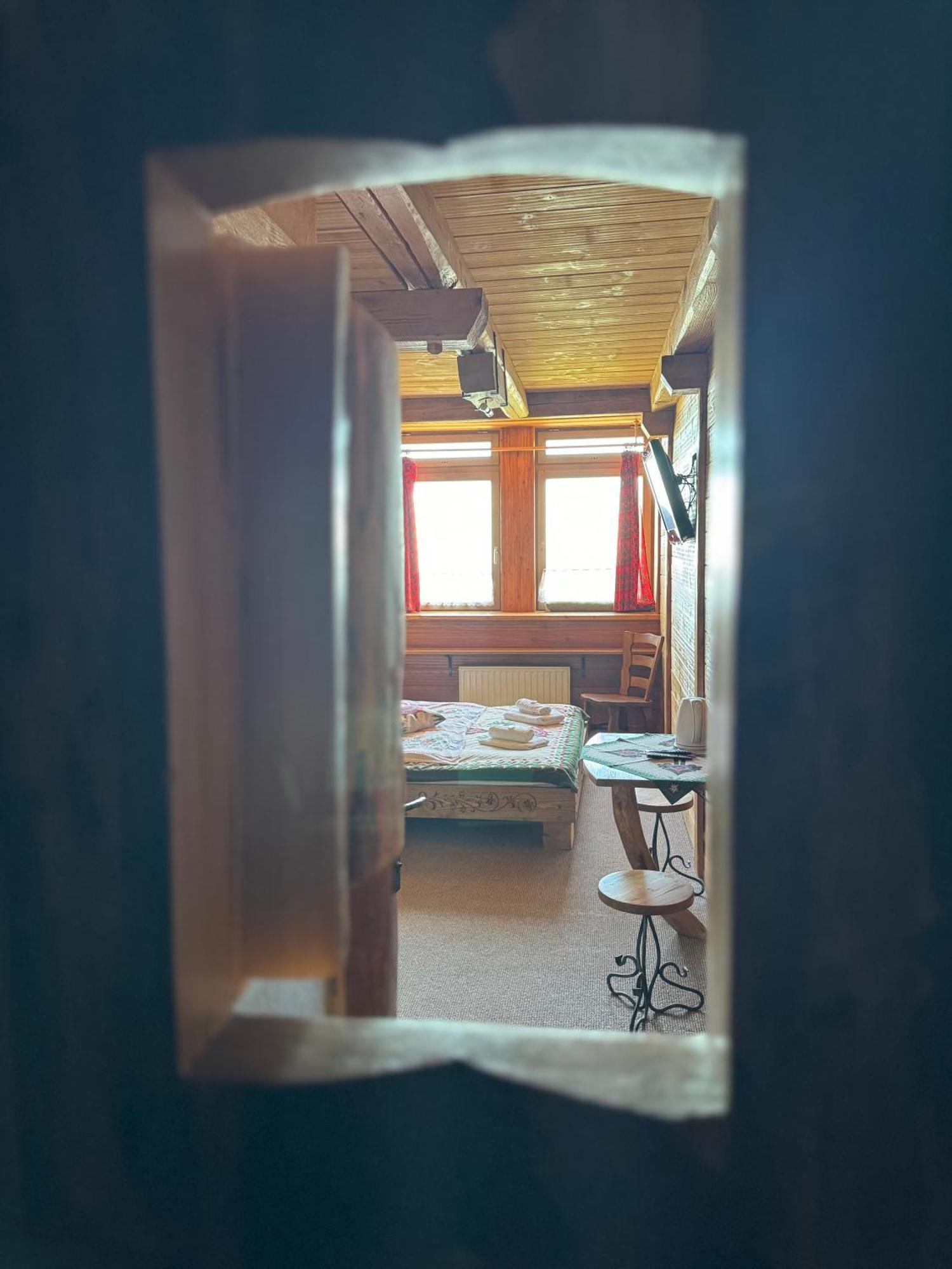 Krynicka Koliba Na Jaworzynie Krynickiej Hotell Krynica-Zdrój Exteriör bild